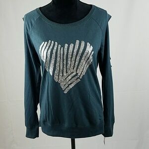 Material‎ Girl Active women S green heart long sleeve sweater scoop neck grunge